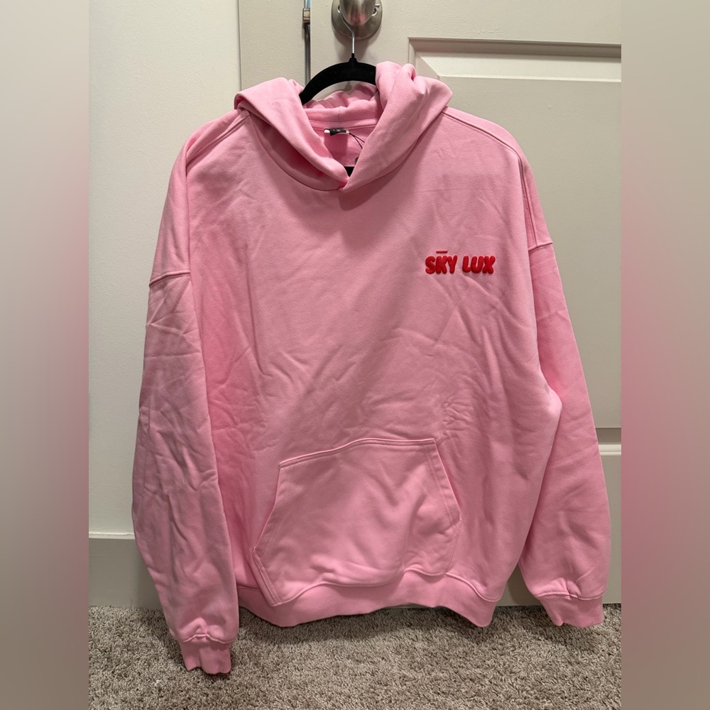 Iconic Pink X-Large Hoodie. 🍒⚡️